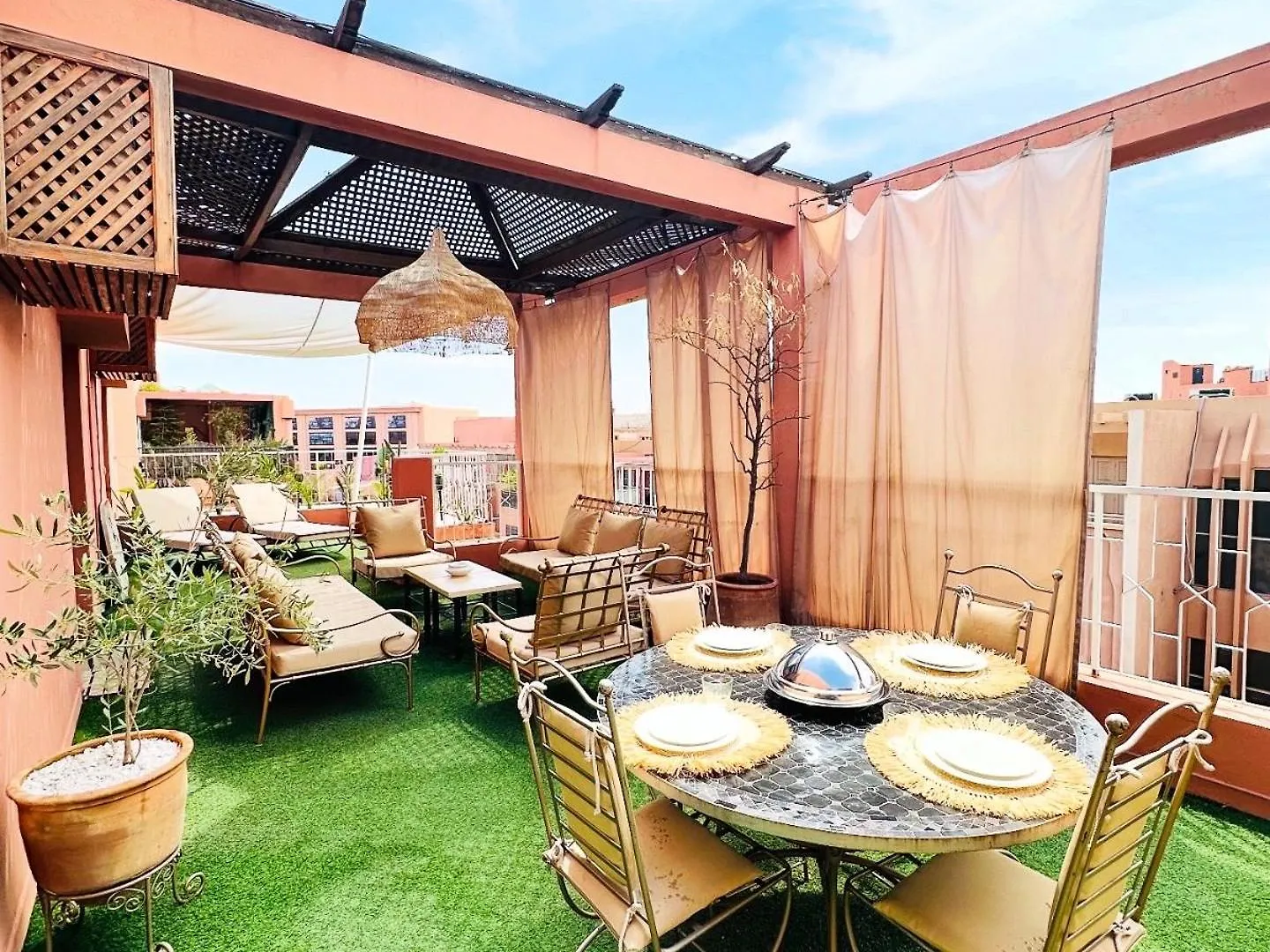 Apartment Magnifique 2 Chambres Terrasse Et Wifi A Marrakech Marrakesh Morocco